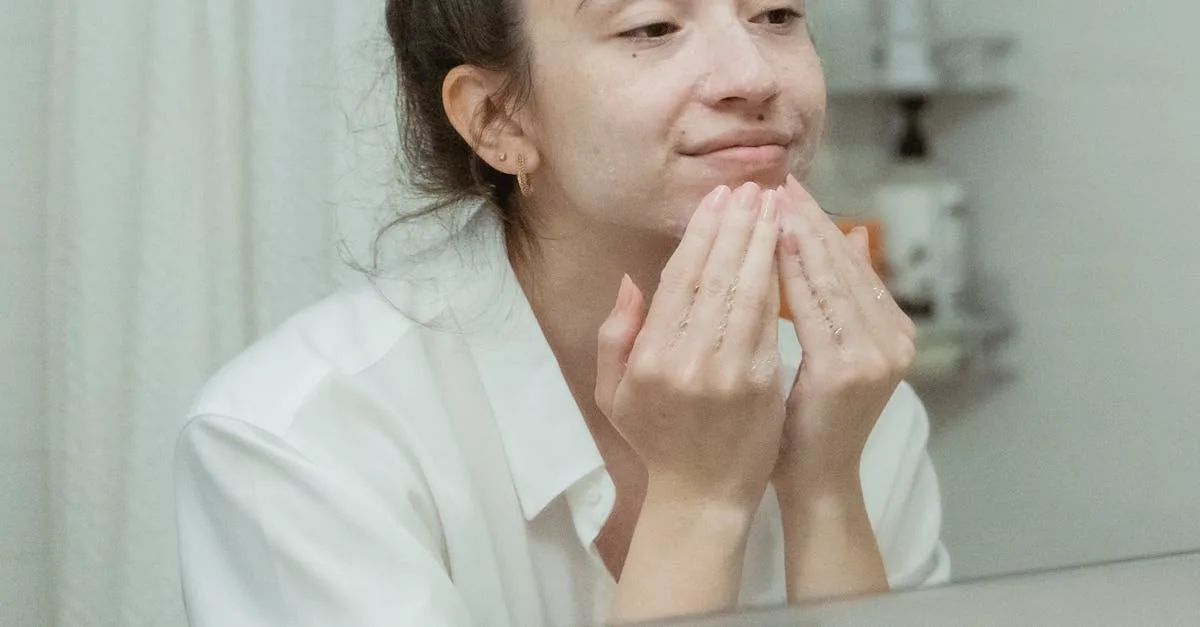 découvrez une routine de soins adaptée pour une peau mixte déshydratée, alliant hydratation profonde et équilibre pour une peau lumineuse et confortable.