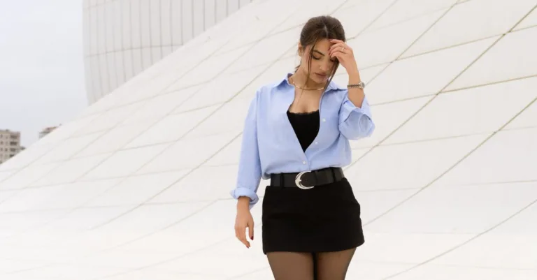 découvrez notre sélection tenue minimaliste chic alliant élégance et simplicité pour un style épuré et moderne.