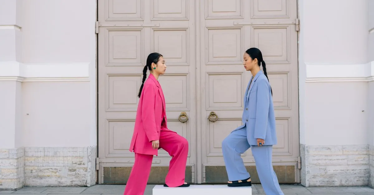 découvrez comment éviter l'effet costume trop grand pour un style élégant et ajusté à chaque occasion.