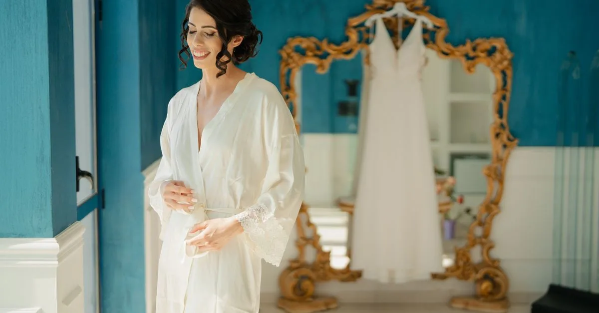 découvrez notre collection de robes de mariée confortables alliant élégance et bien-être pour votre journée inoubliable.